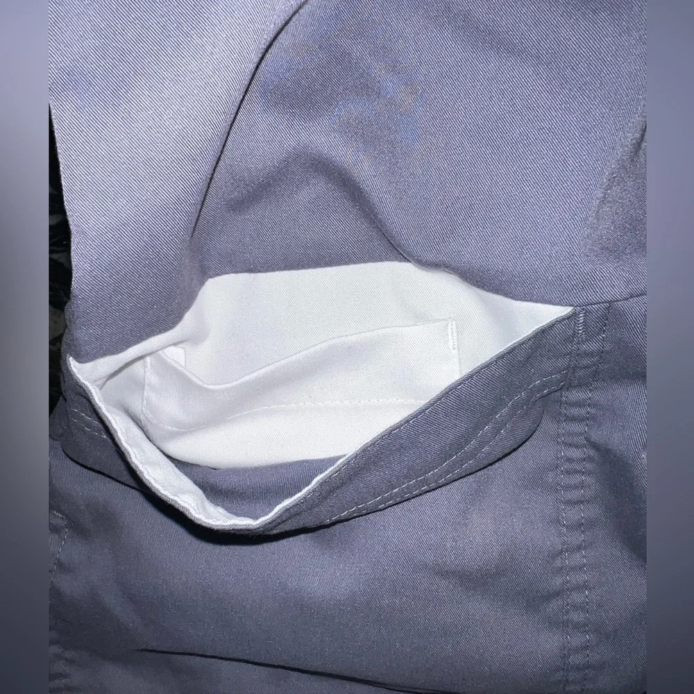 Dark grey scrub top - Picture 4 of 5